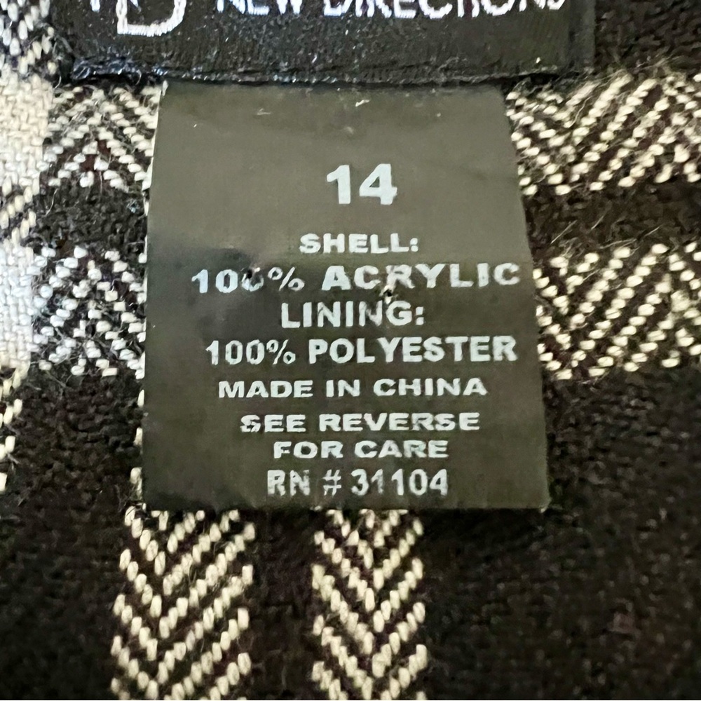Black & White Plaid Jacket - Size 14 Covered Snap Buttons by New Directions - Picture 2 of 12